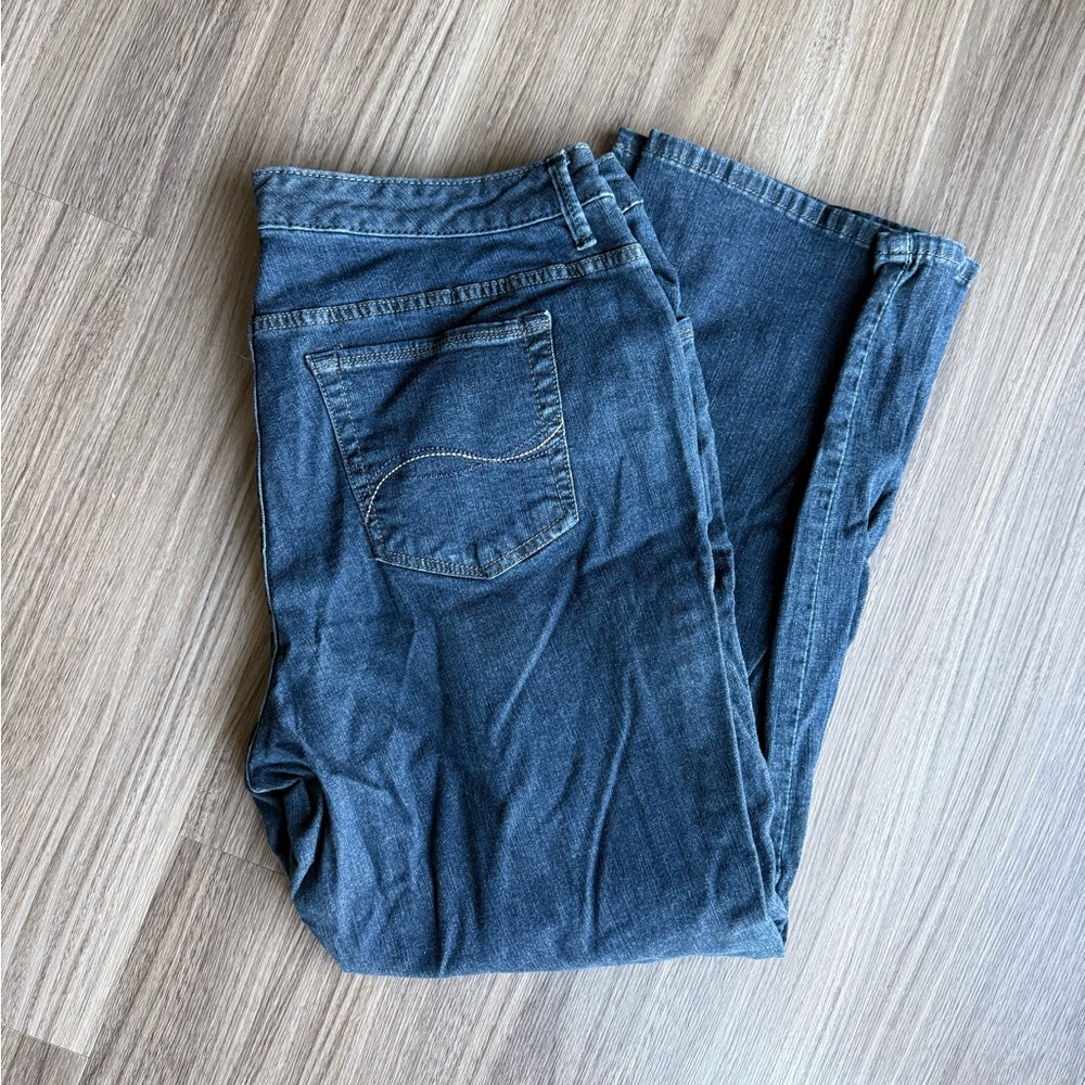 Lee Women's Straight Jeans in Dark Blue